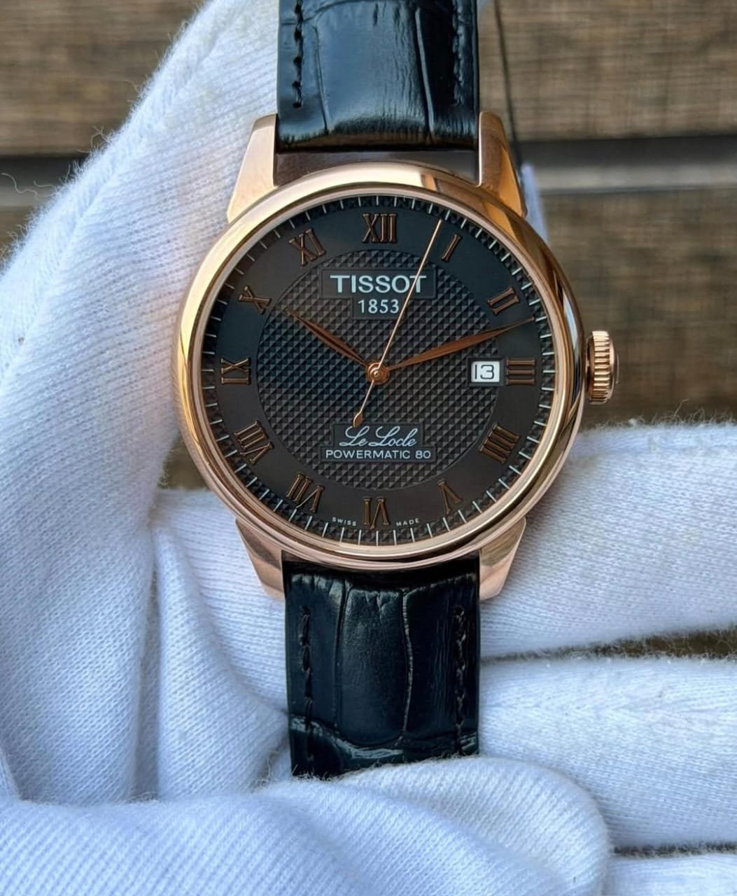 Tissot Switzerland - Image 5